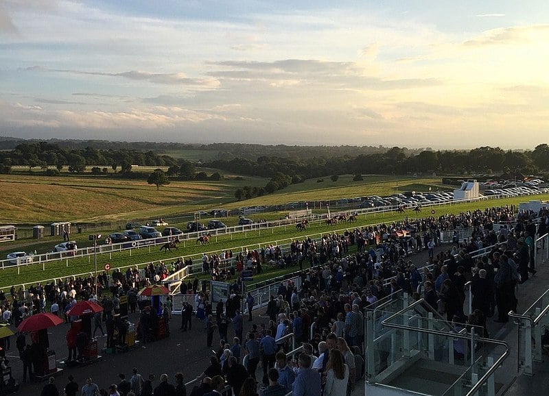 Epsom Downs Rennstrecke Pferderennen Ansicht von der Tribüne