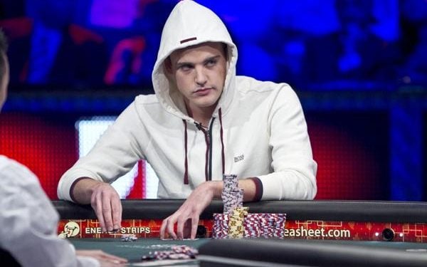 Poker Weltmeister Pius Heinz konnte als erster Deutscher das begehrte WSOP Bracelet beim Main Event gewinnen