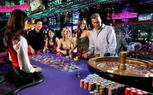 Traditionelle Tischspiele sind in Las Vegas wieder auf dem Vormarsch Die Marketing-Strategien für Las Vegas scheinen sich ausgezahlt zu haben, denn die große Glücksspielzentrale kann für das Jahr 2013 zum ersten Mal in Jahren einen dringend benötigten Aufschwung verzeichnen.