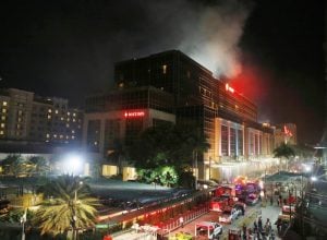 Das Resorts World Manila steht in Flammen.