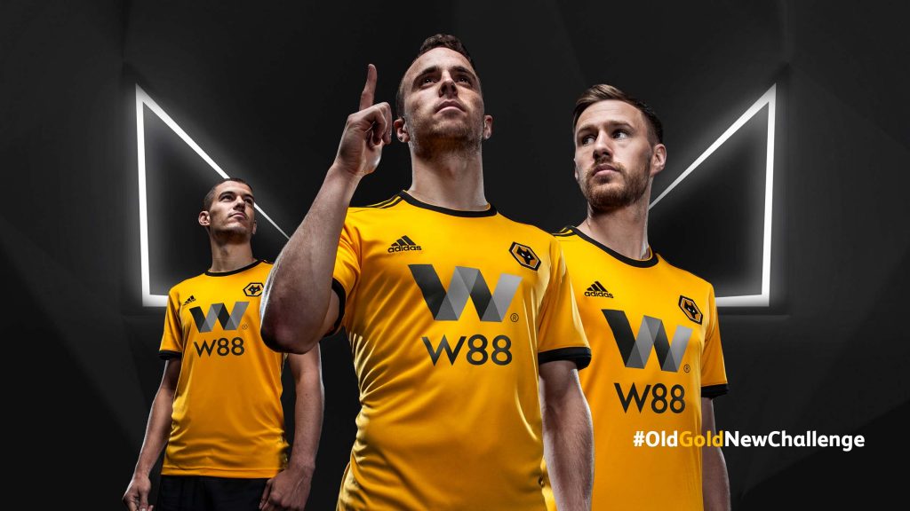Wolverhampton Wanderers Trikots mit W88 Sponsoring