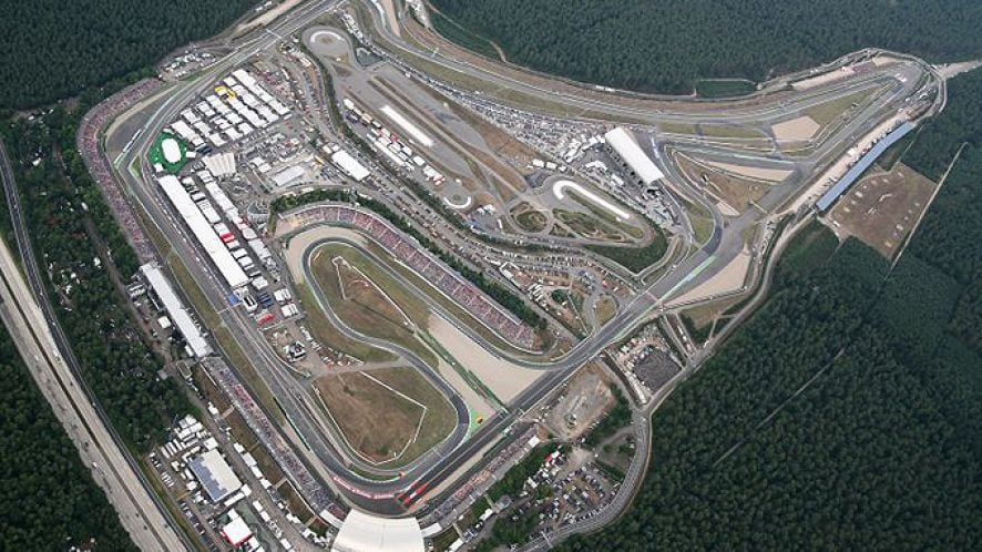 Der Hockenheimring bietet 4.574 km Rennstrecke 