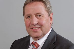 Hans-Jörg Arp, Politiker