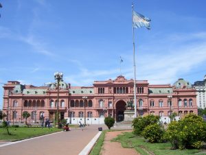 Gebäude, Flagge Argentinien