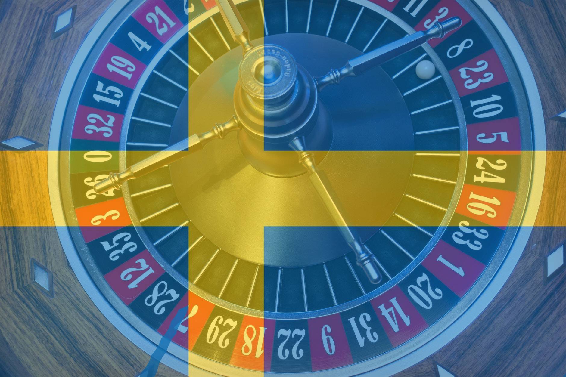 Roulette und schwedische Flagge|Schwedische Kronen Geldscheine|Svenska Spel Logo