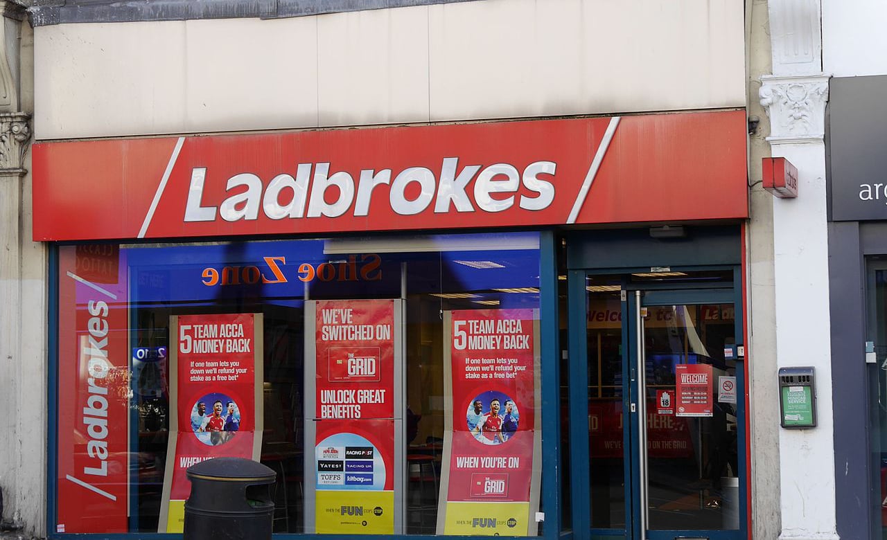 Ladbrokes Shop|UKGC