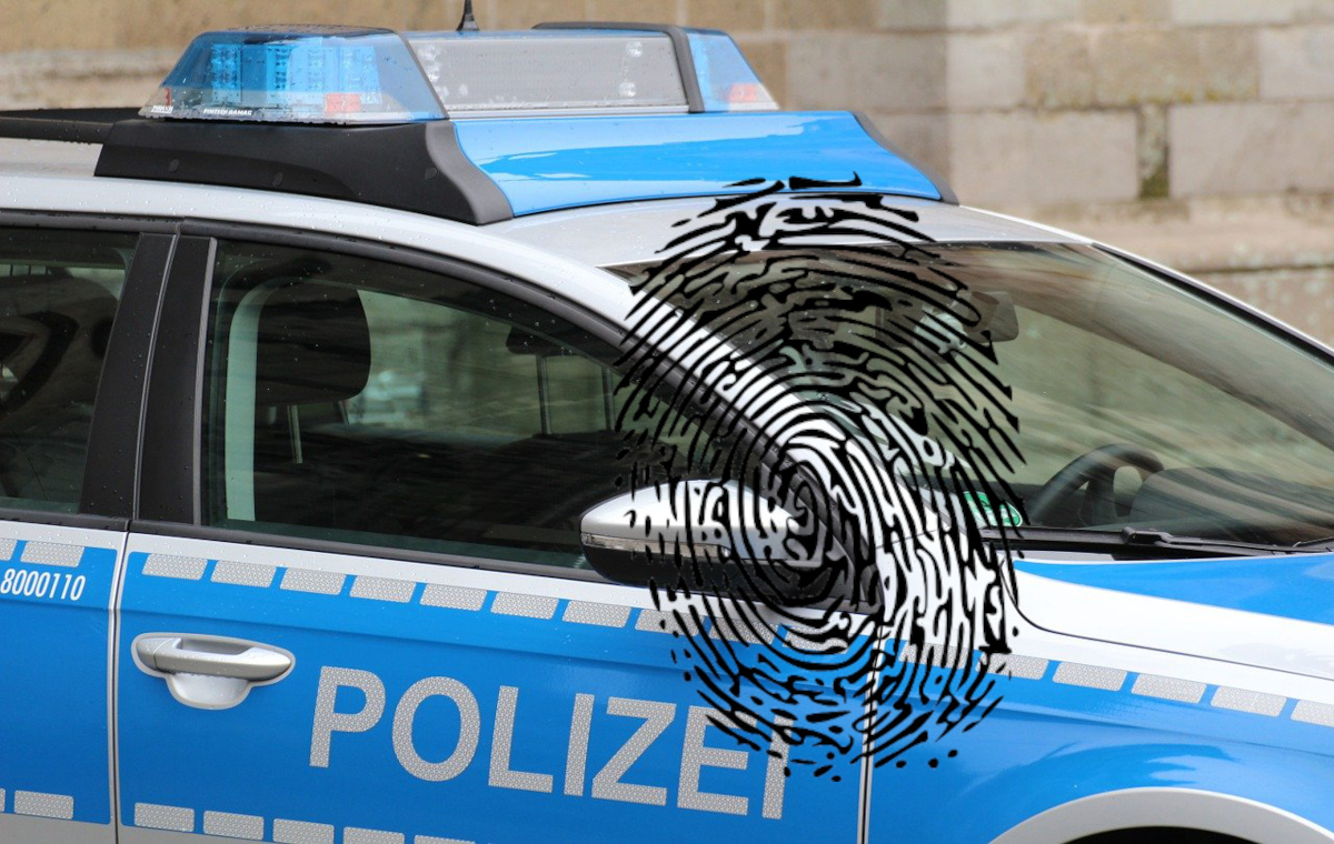 Polizeiwagen Fingerabdruck