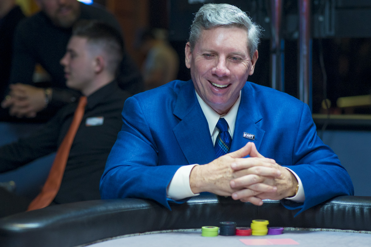 Mike Sexton am Pokertisch|Mike Sexton und Joe Hachem