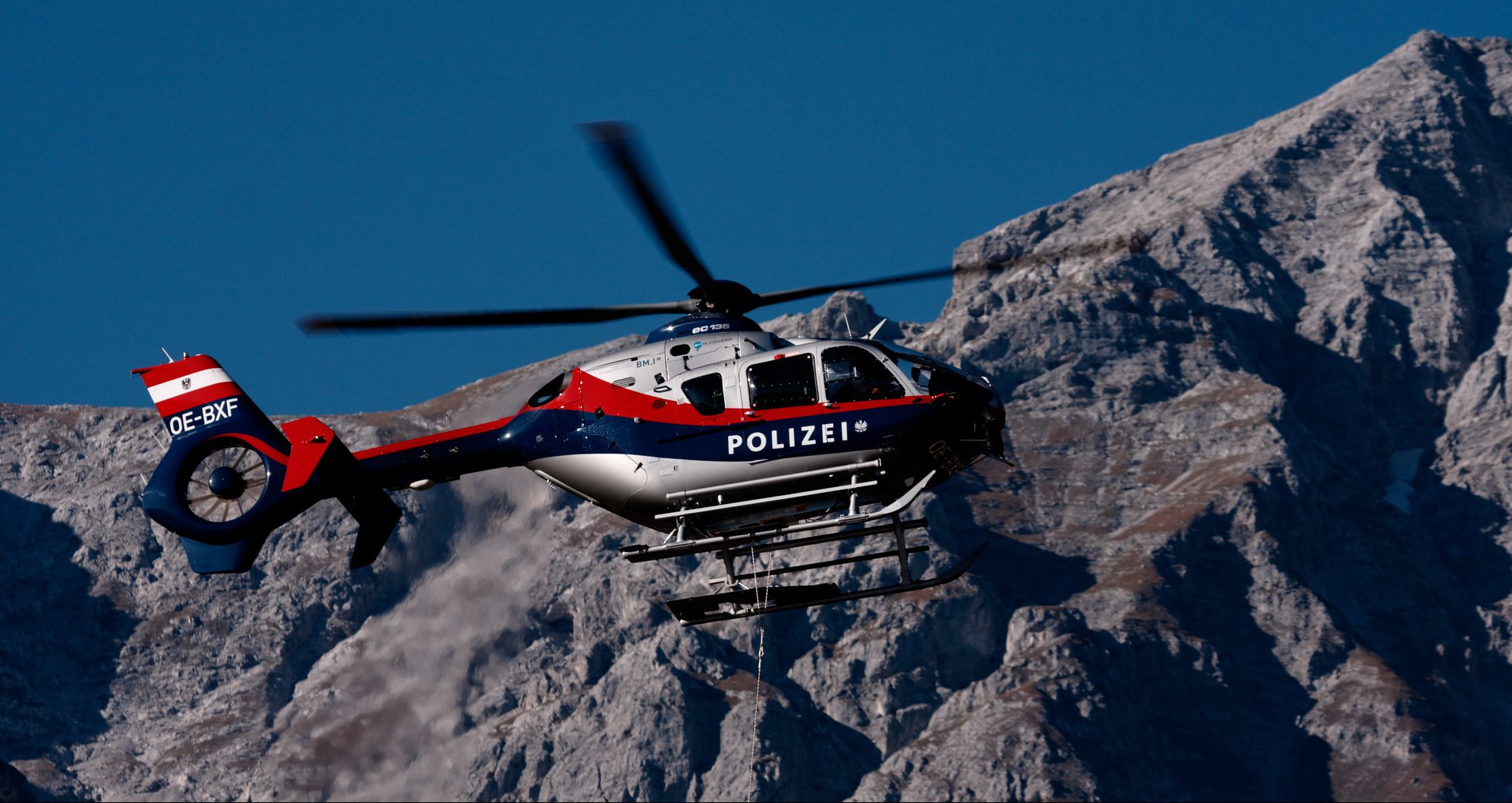 Hubschrauber Polizei Österreich