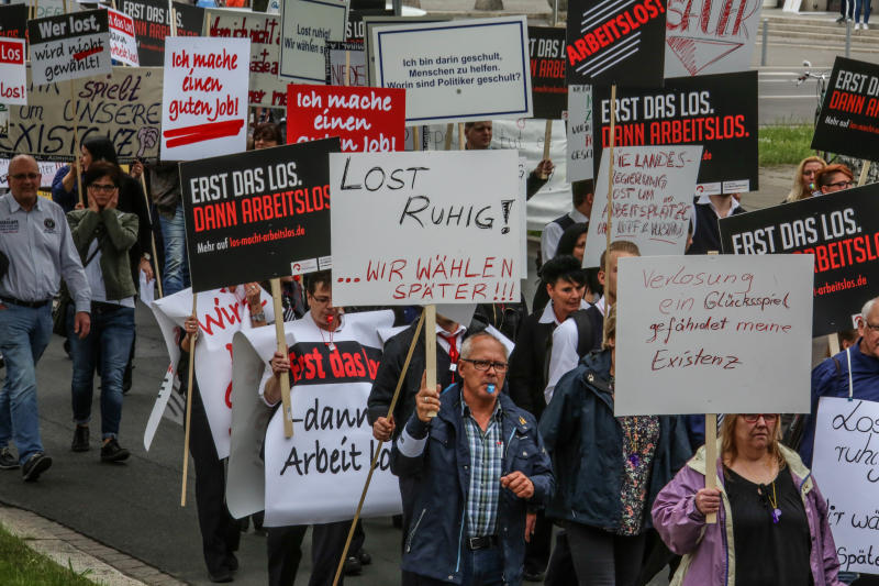 arbeitslos demonstration||