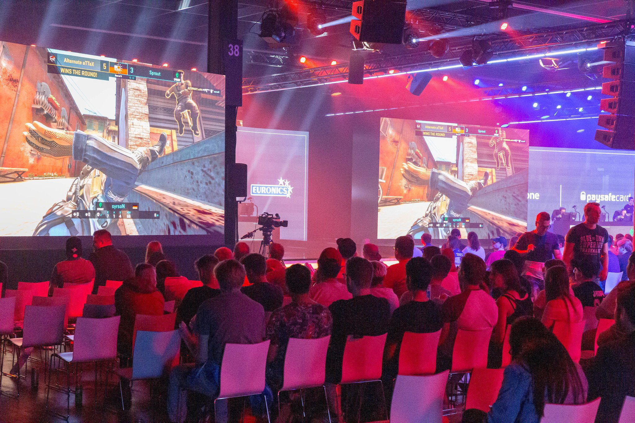 Zuschauer bei einem E-Sport-Event