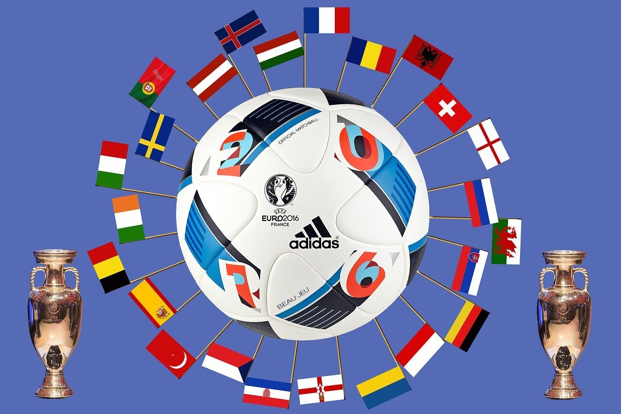 Europäische Flaggen Fußball Pokale Europameisterschaft EM