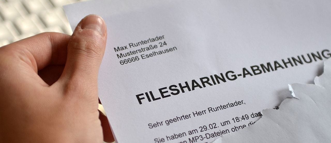 Filesharing|1xBet Logo