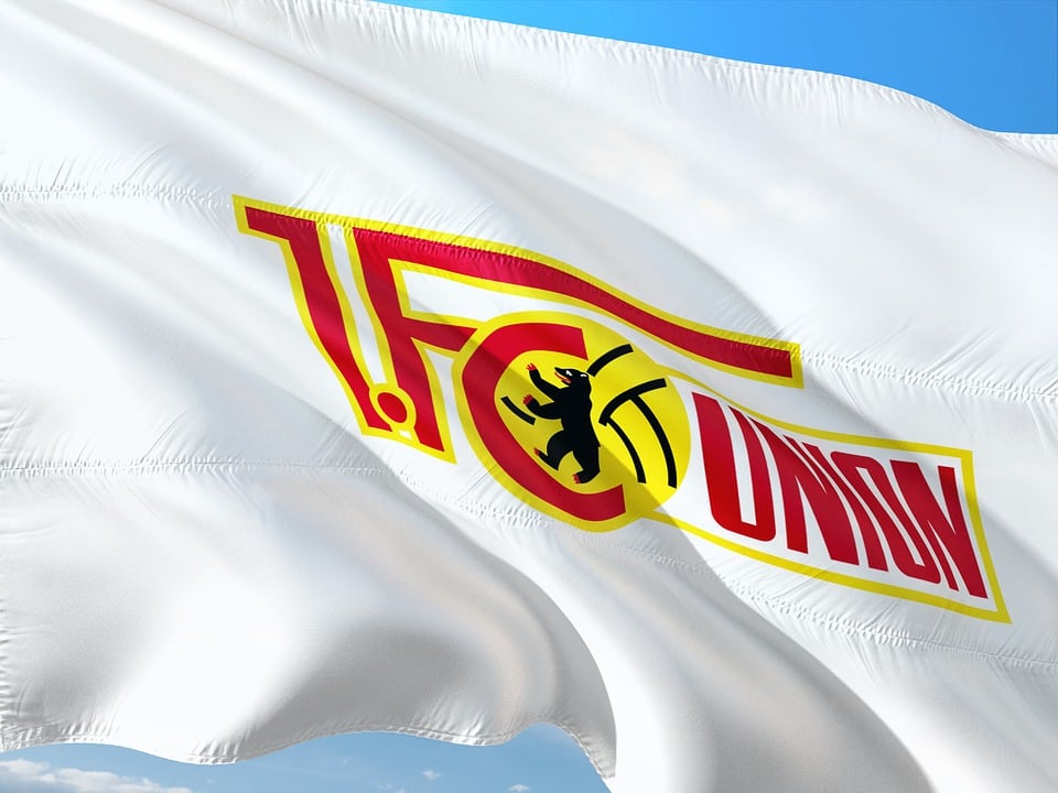 1. FC Union Berlin Flagge|DFB Pokal|VAR Football