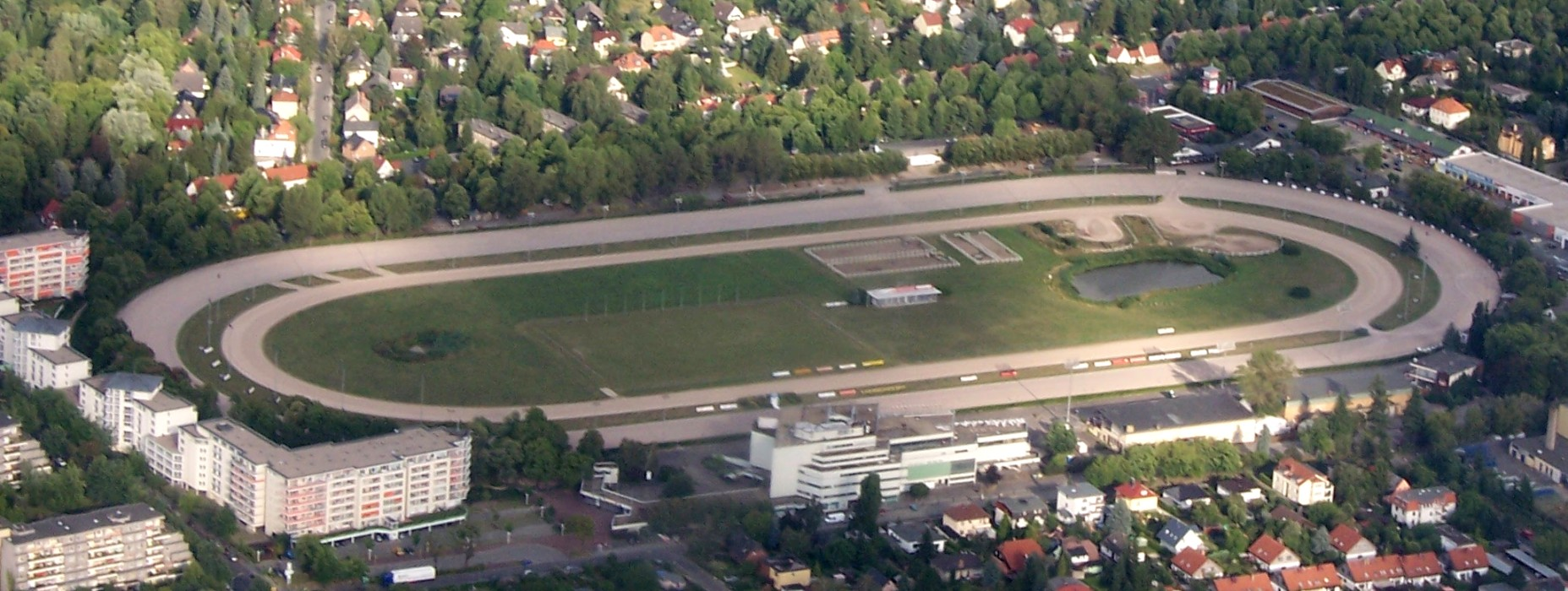 Trabrennbahn Berlin Mariendorf|Pari Mutuel Urbain