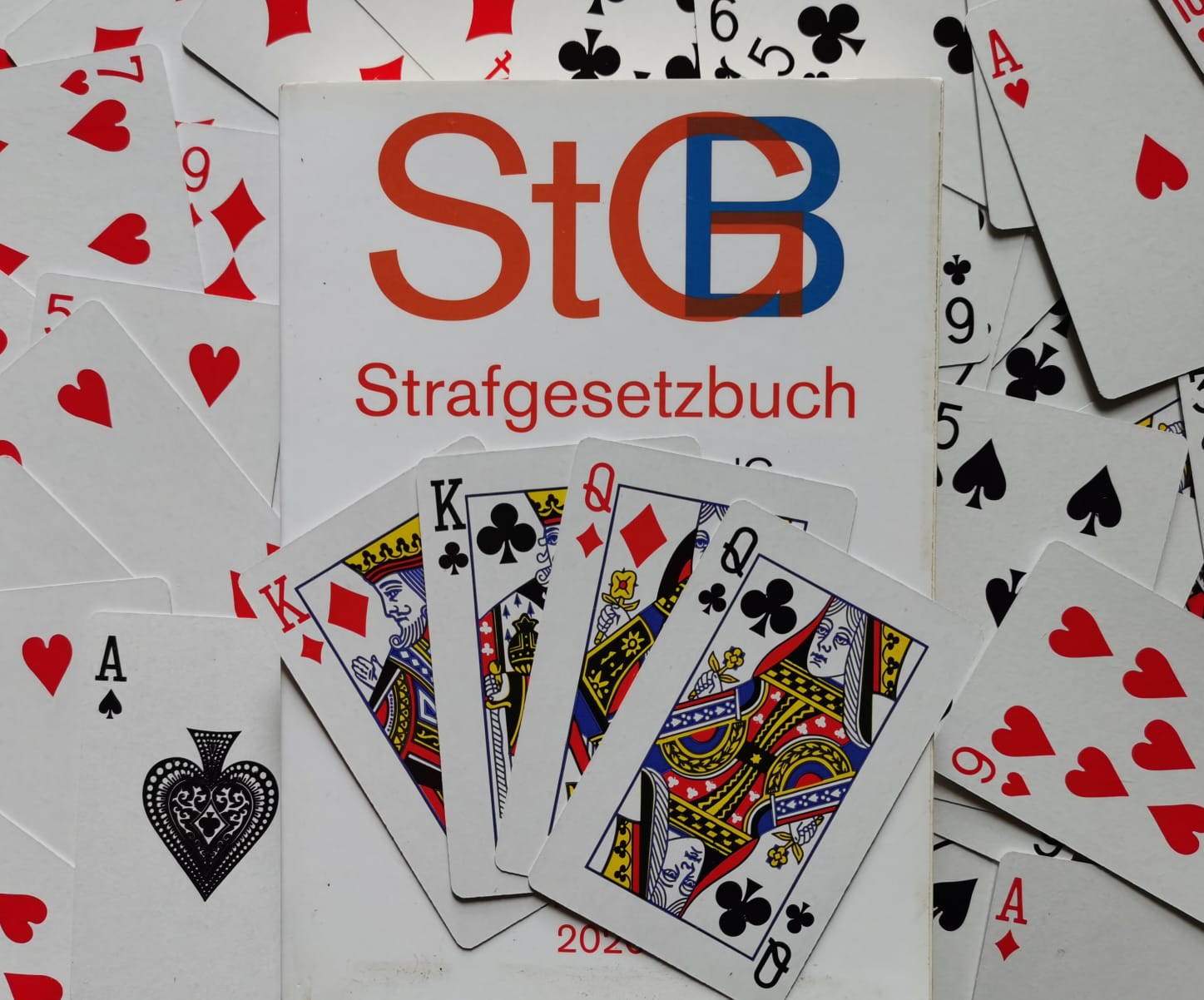 Strafgesetzbuch StGB Spielkarten