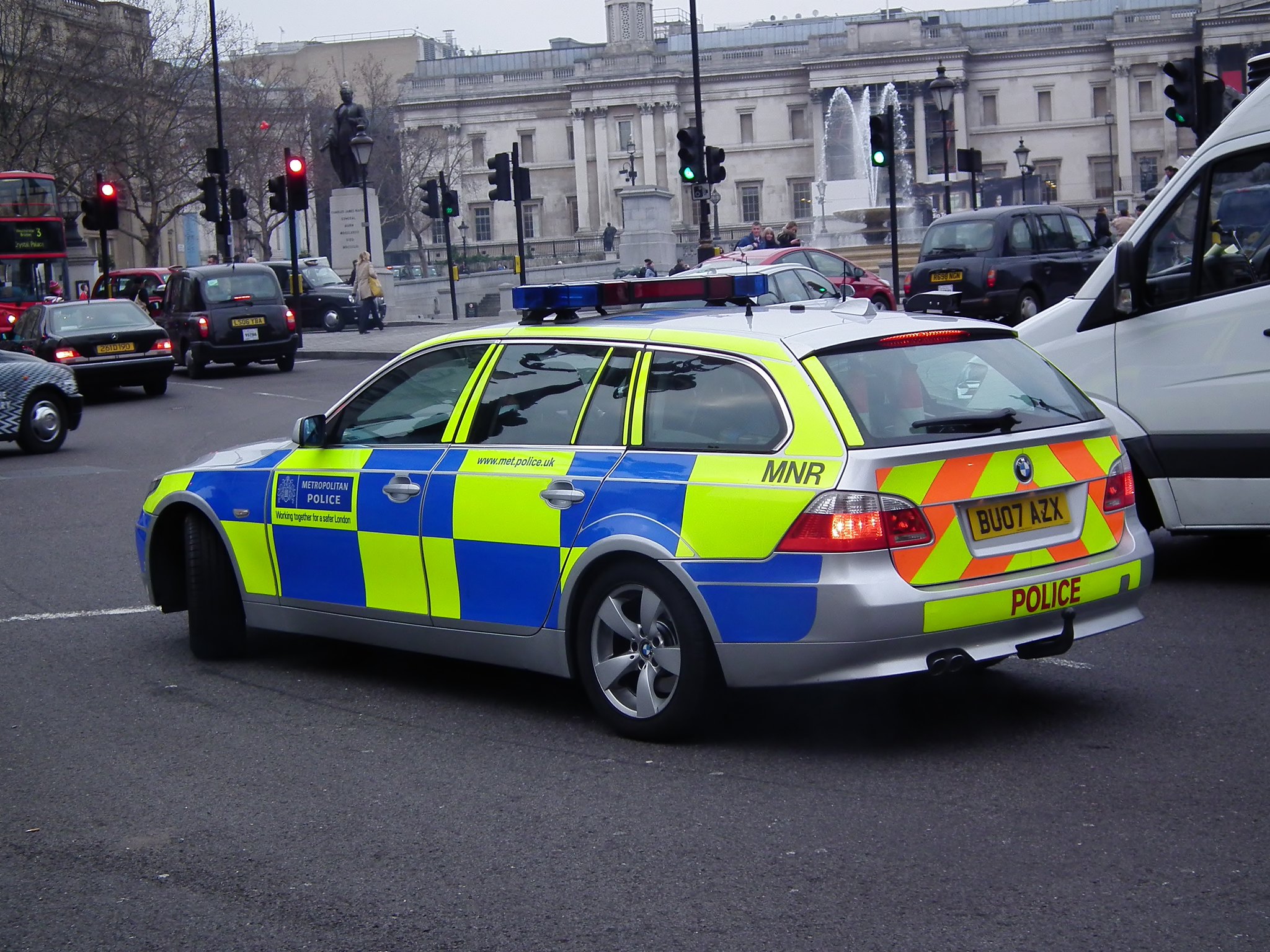 Polizeiauto der Londoner Polizei Metropolitan Police Met