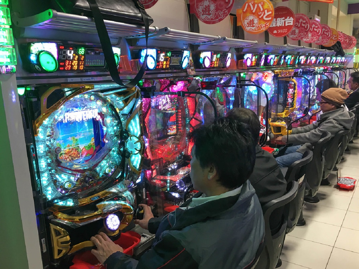 Pachinko Automaten in Pachinko Halle Japan|Pachinko Automaten Japan