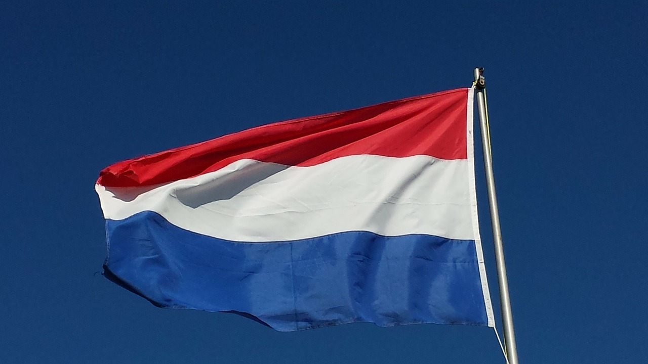 Flagge Niederlande|Kansspelautoriteit Logo|Kansspelautoriteit
