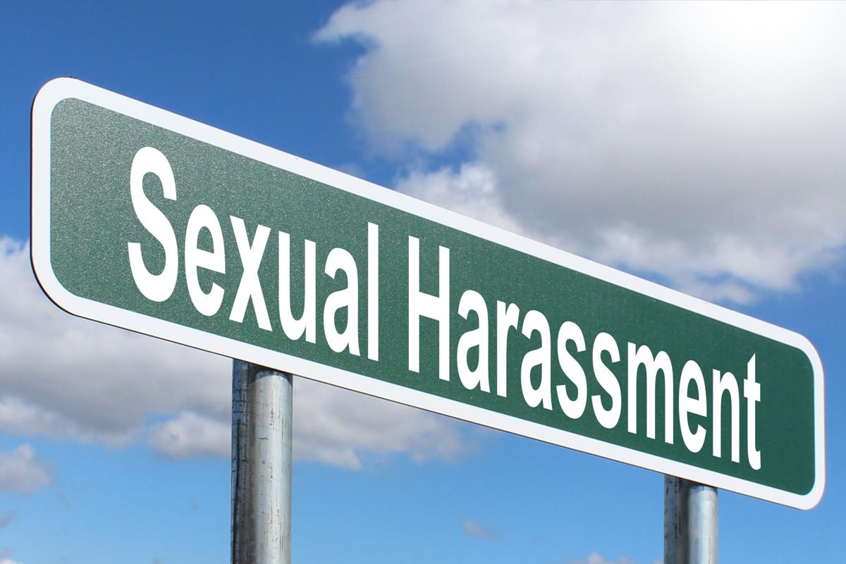Strassenschild Sexual Harassment|Ortsschild Crpple Creek Colorado