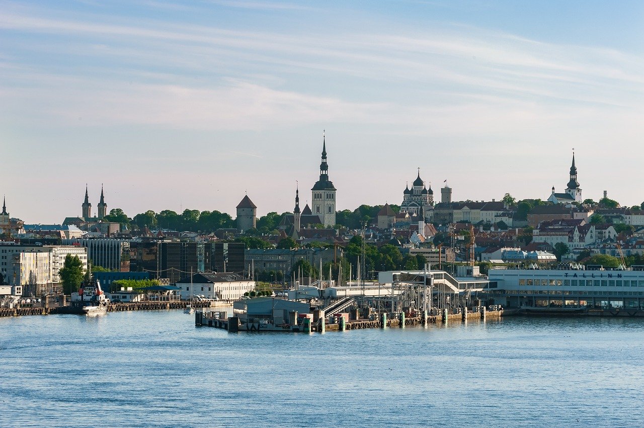 Skyline von Tallin in Estland