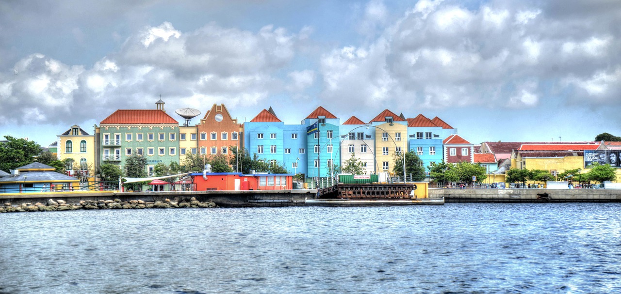 Curaçao Häuser und Meer
