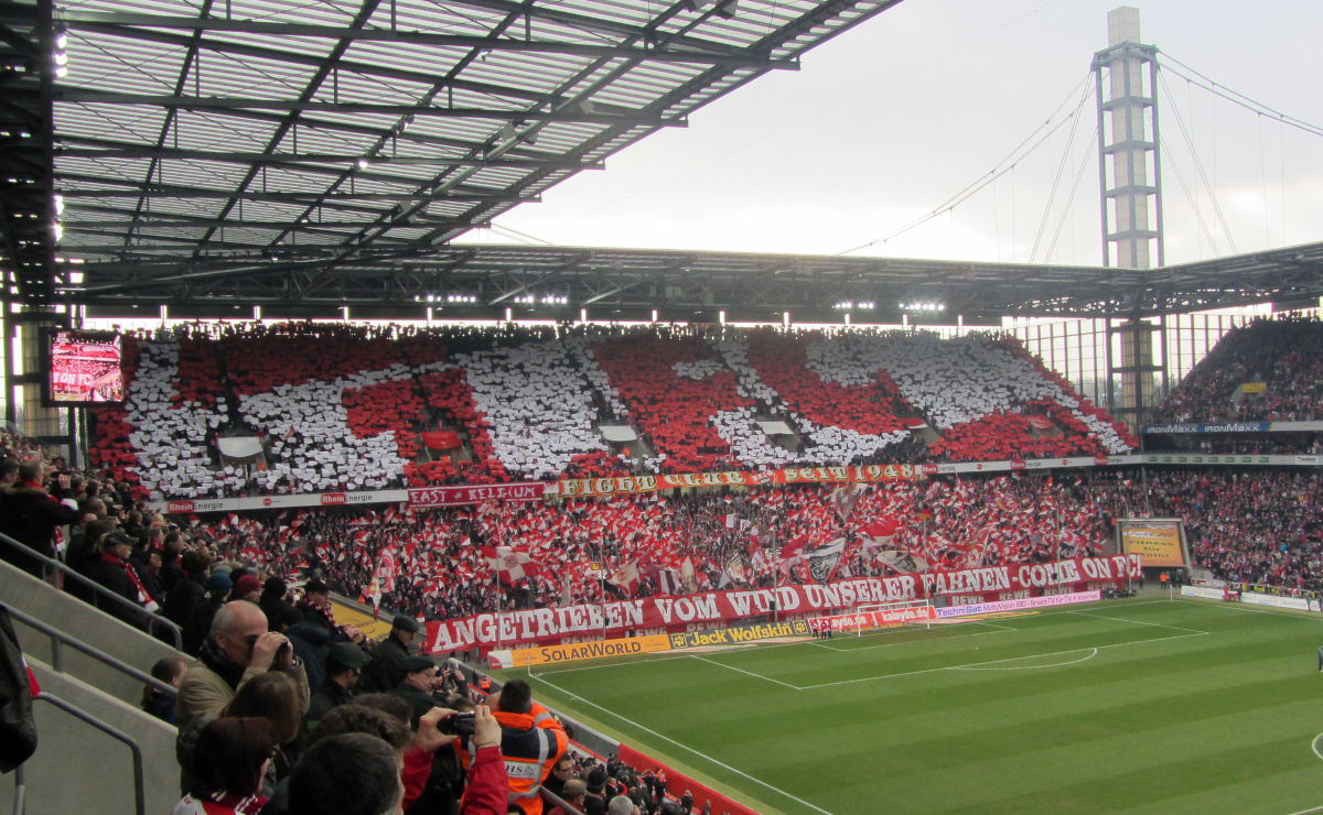 Stadion und Fans 1. FC Köln