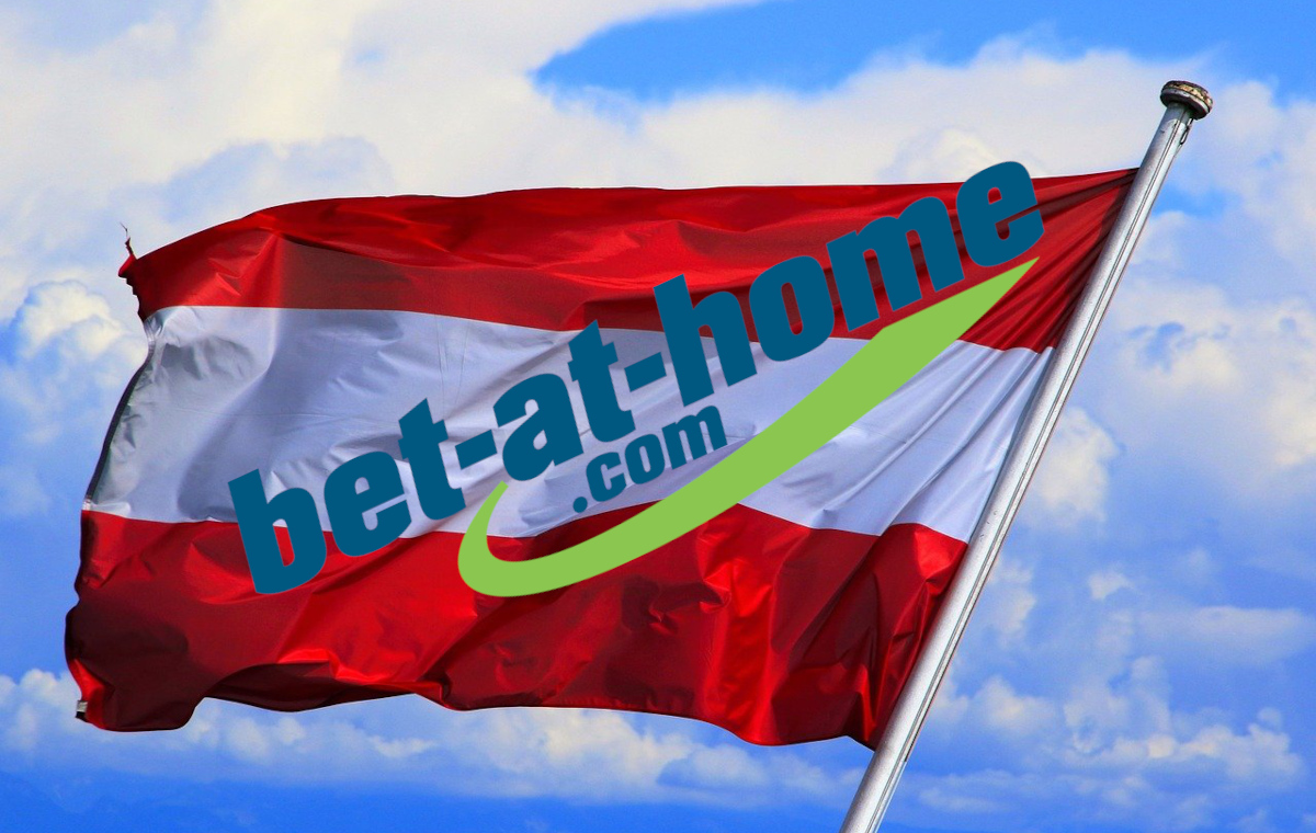 Logo bet-at-home vor Fahne von Österreich