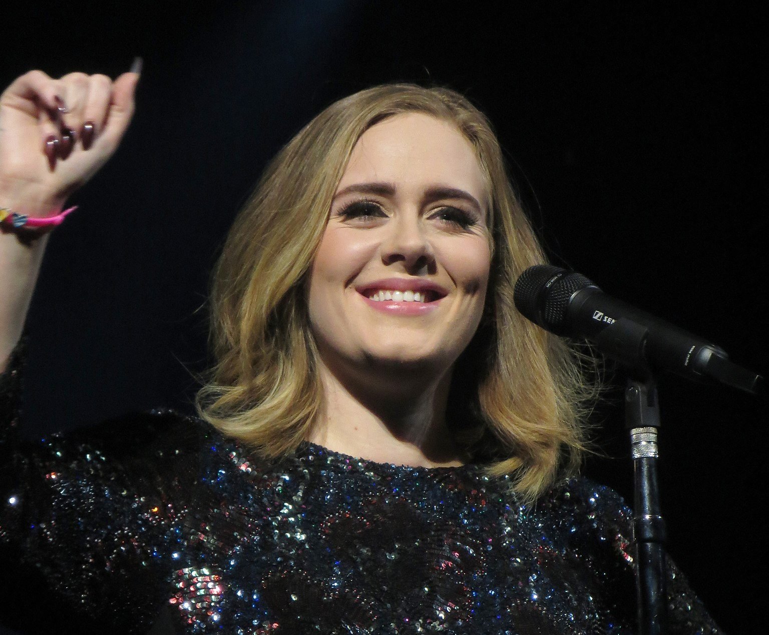 Sängerin Adele bei einem Auftritt im Jahr 2016