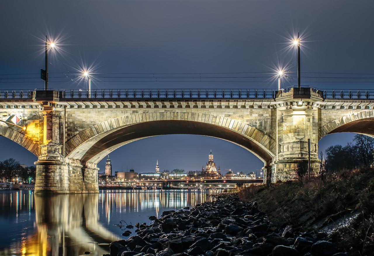 Dresden bei Nacht