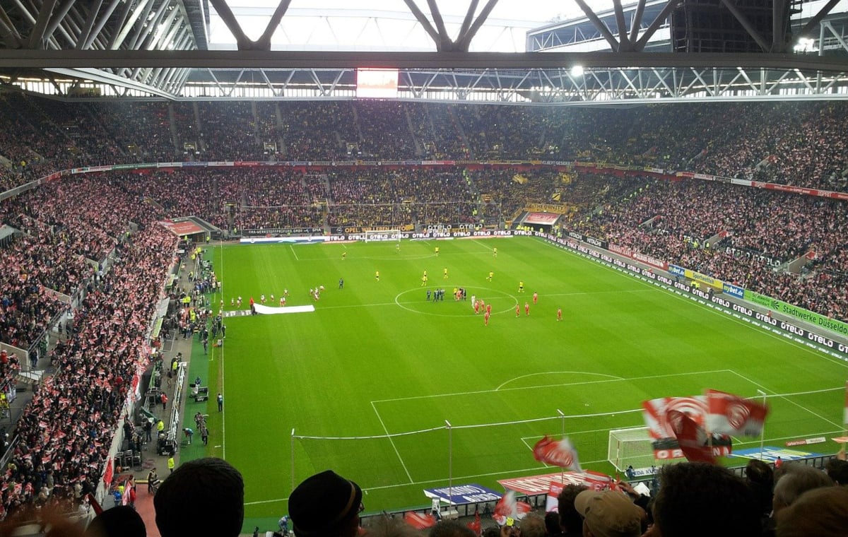 Fans im Fußballstadion