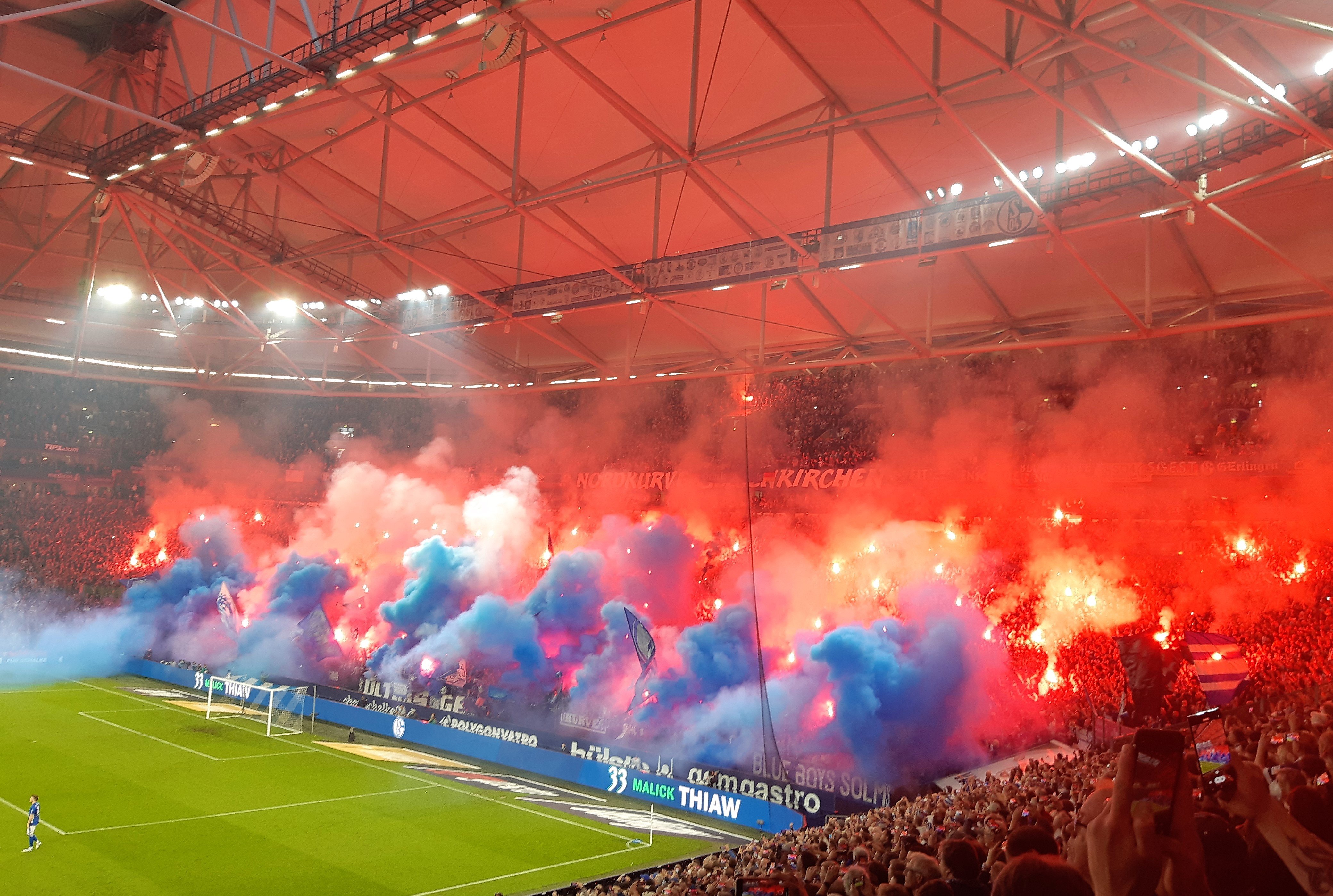Aufstiegsspiel Schalke Pauli