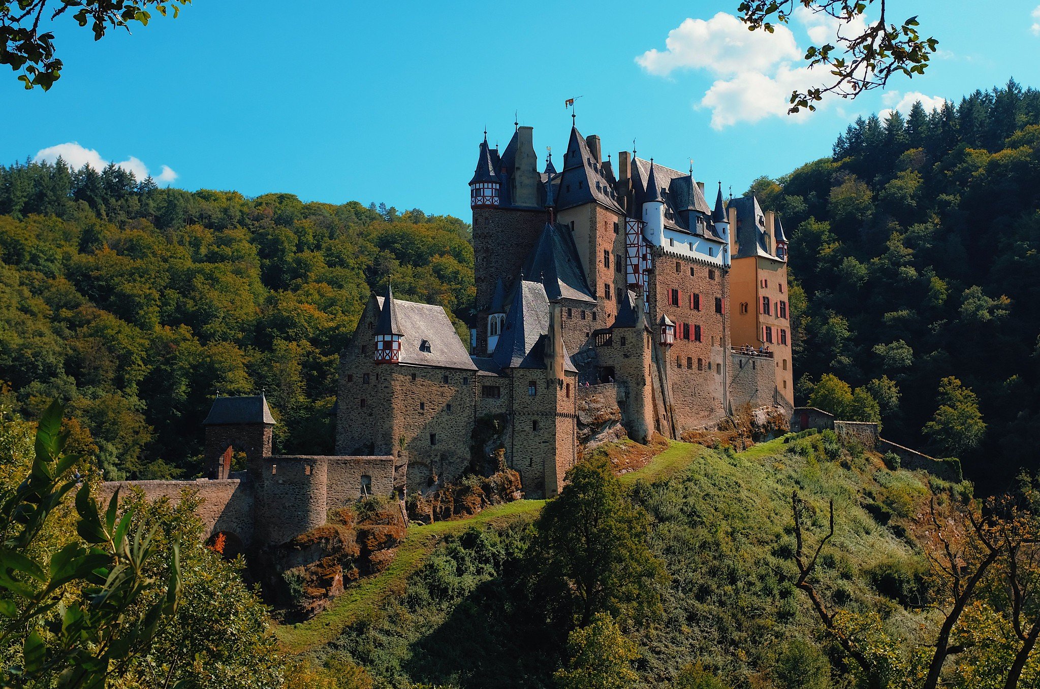 Blick auf Burg Eltz