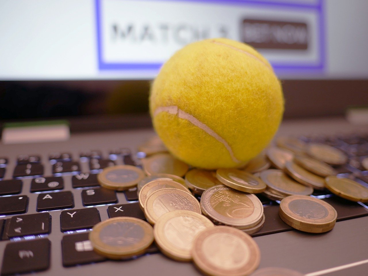 Tennisball PC Geld